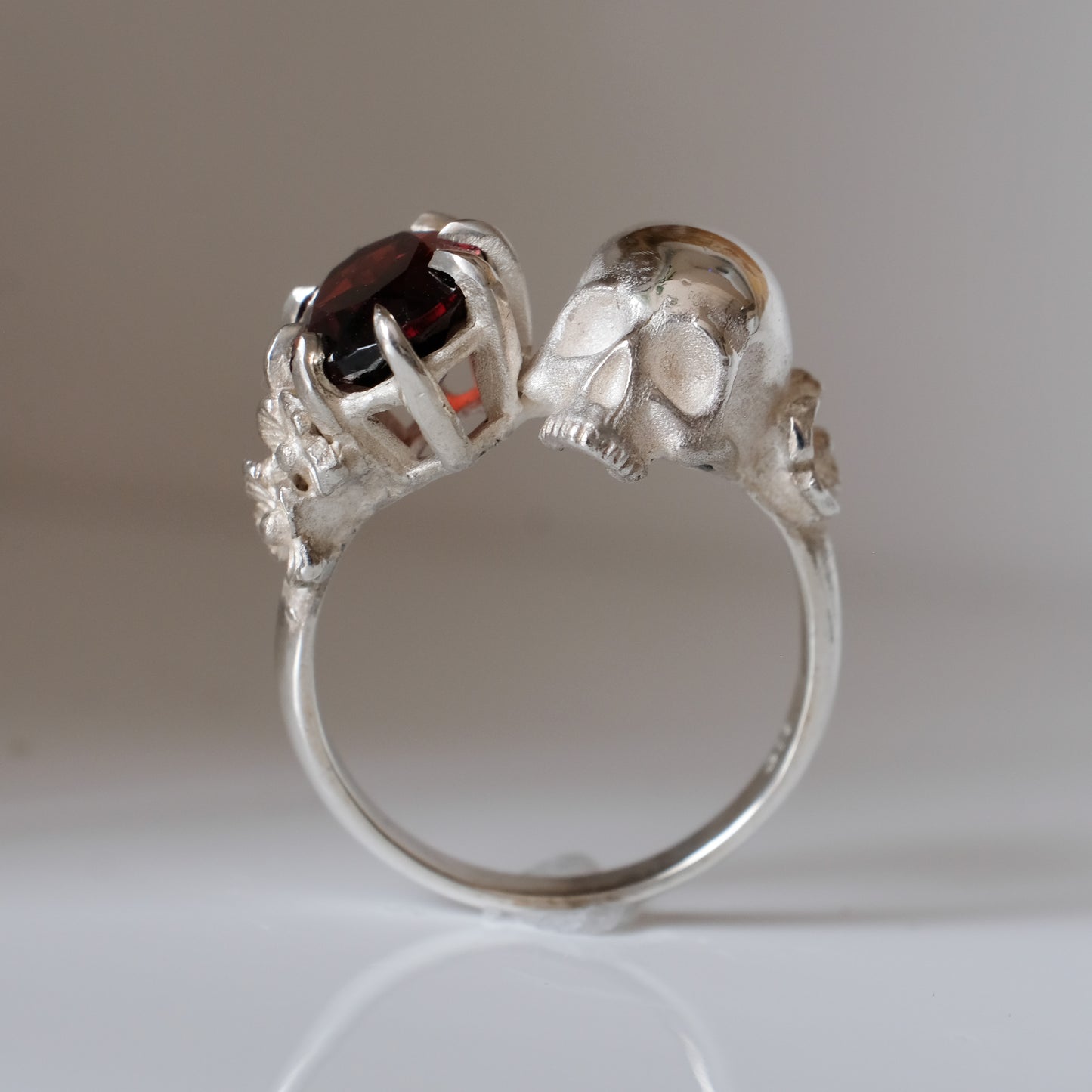 VANITAS garnet ring