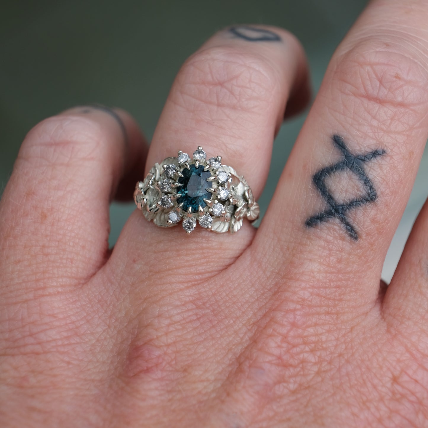 CHLORIS sapphire ring