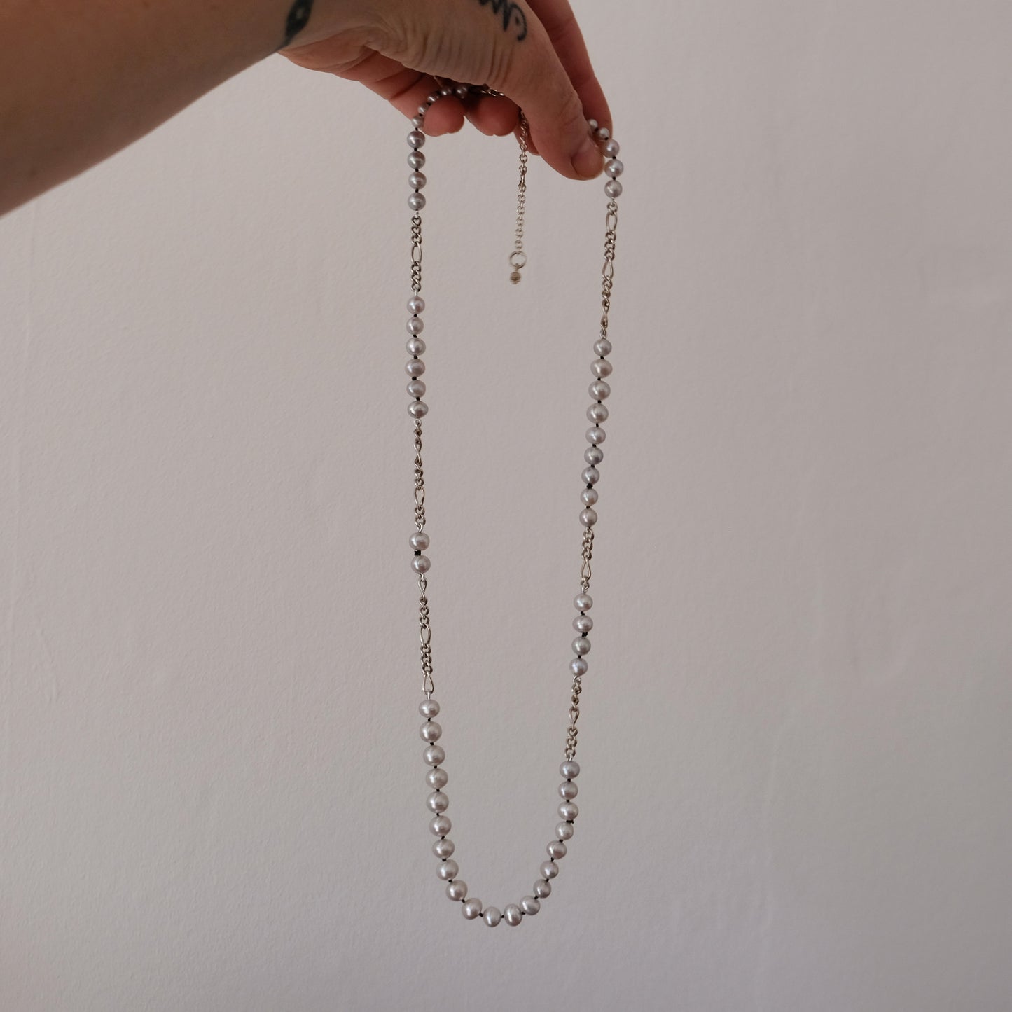 THE CHAIN pearl necklace