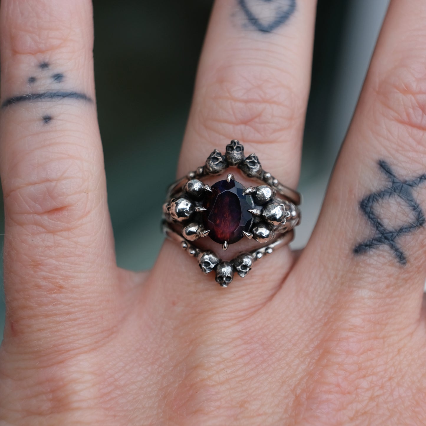 Silver skull wishbone shaped stacking ring