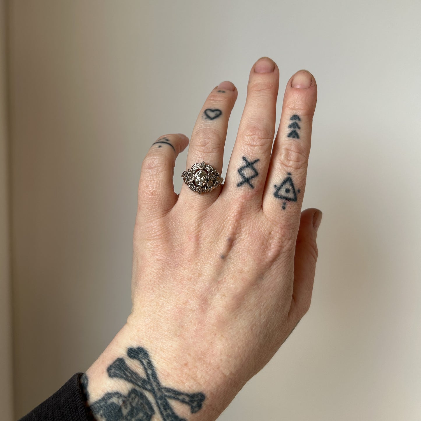 FLEUR diamond ring