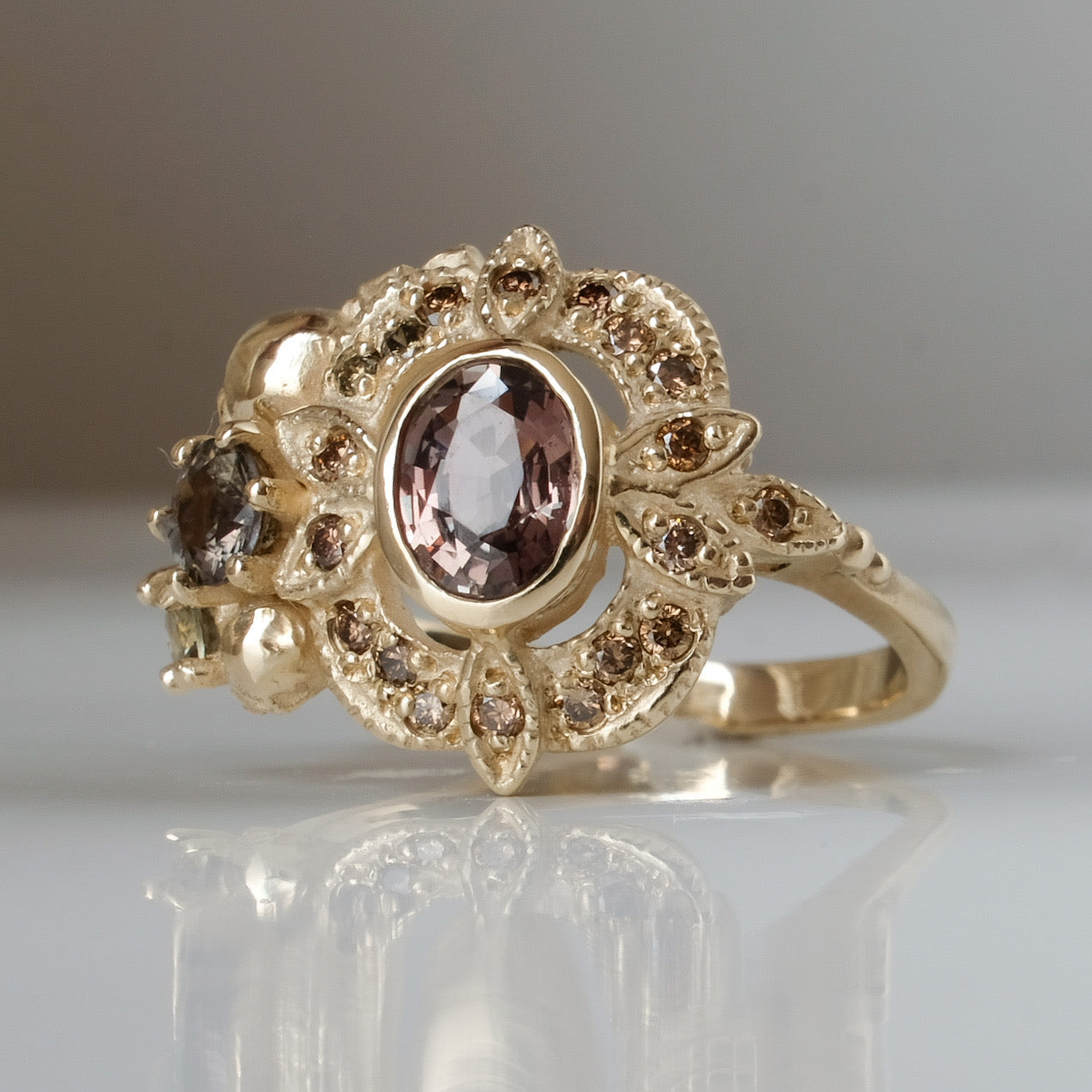 HELEN sapphire ring