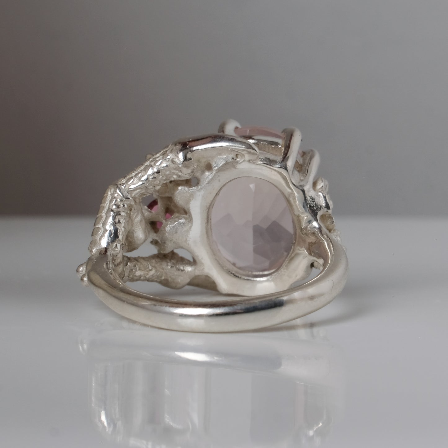 TALON rose quartz ring