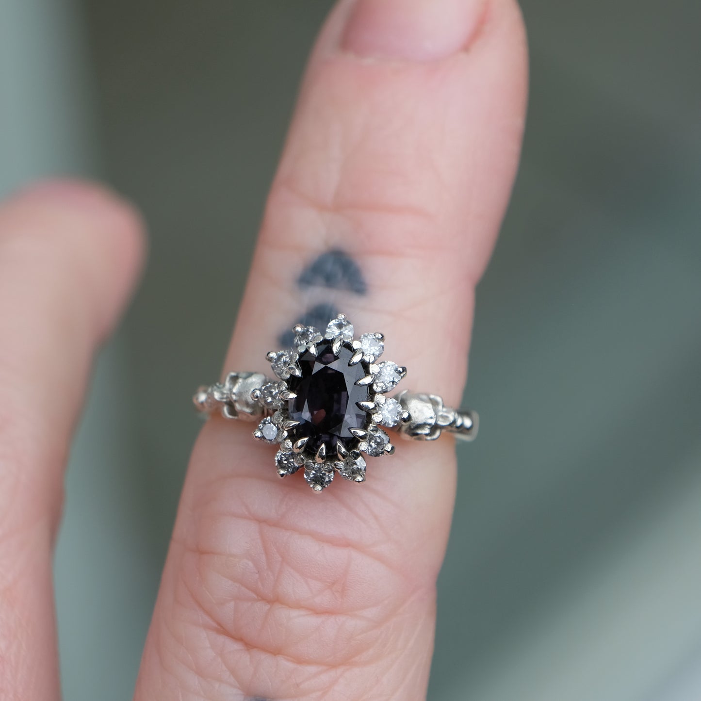 VICTORIA CC sapphire ring