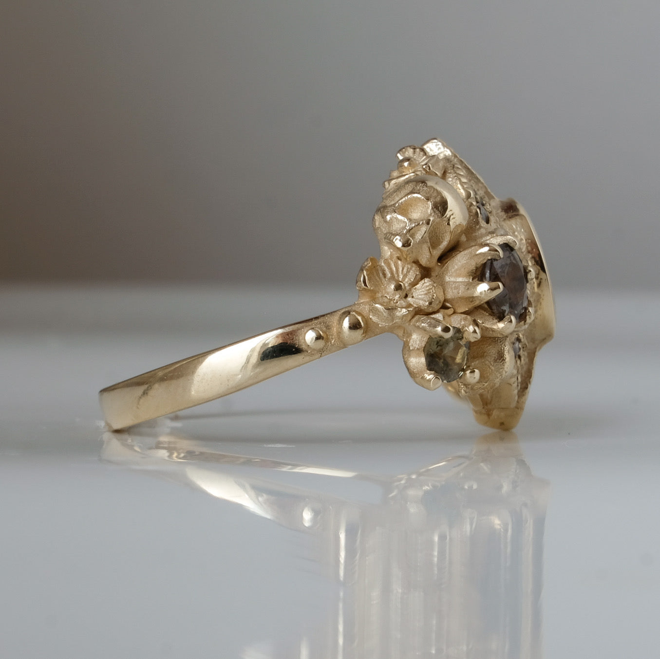 HELEN sapphire ring