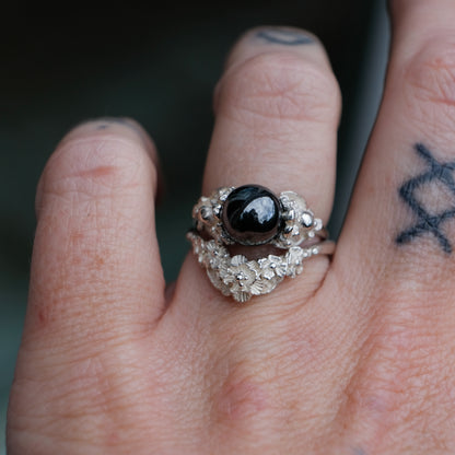 IMMORTELLE II hematite ring