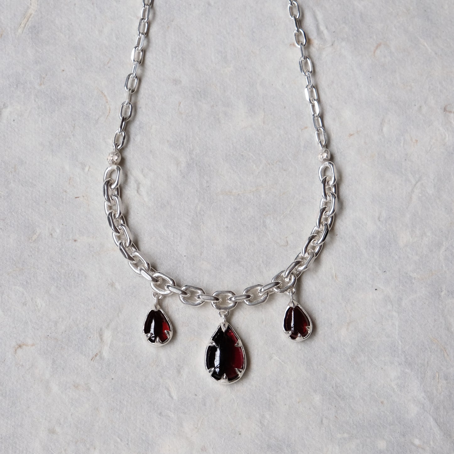 HESTER necklace
