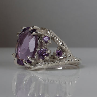 TALON amethyst ring