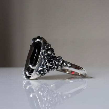 GERTRUDE garnet ring
