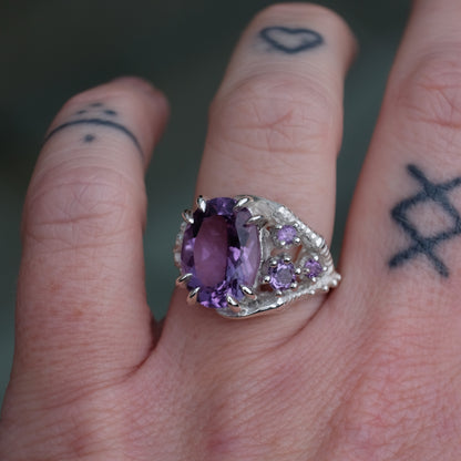 TALON amethyst ring