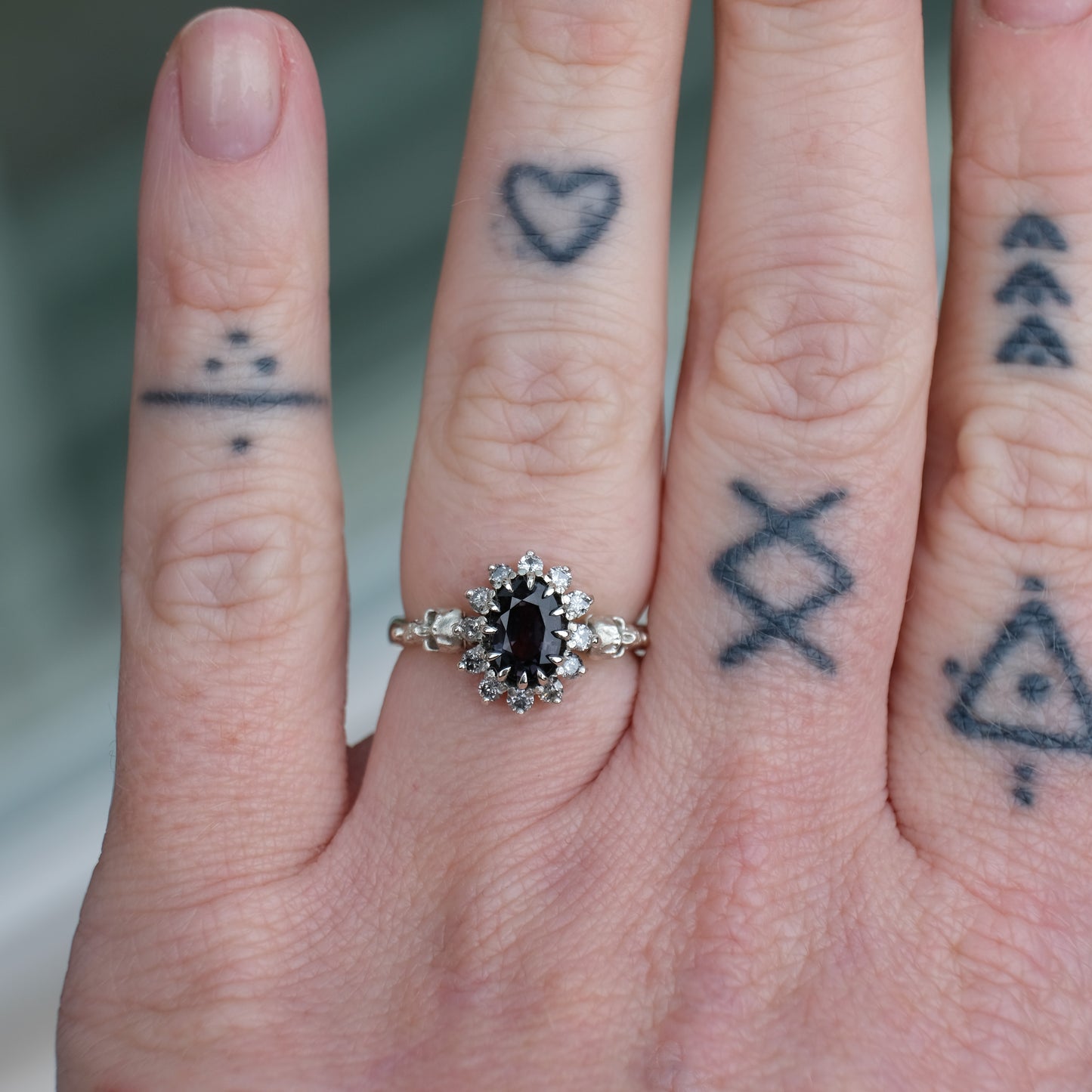 VICTORIA CC sapphire ring
