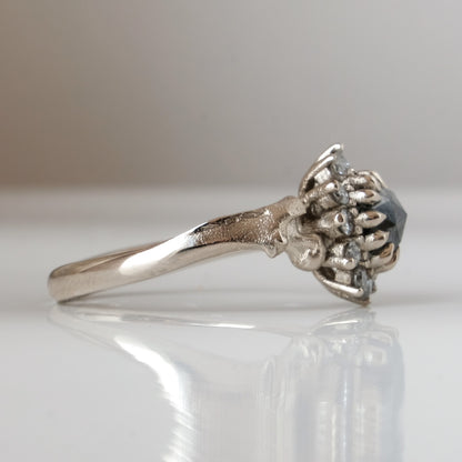 AGNES diamond ring