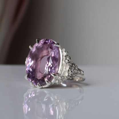 GERTRUDE amethyst ring