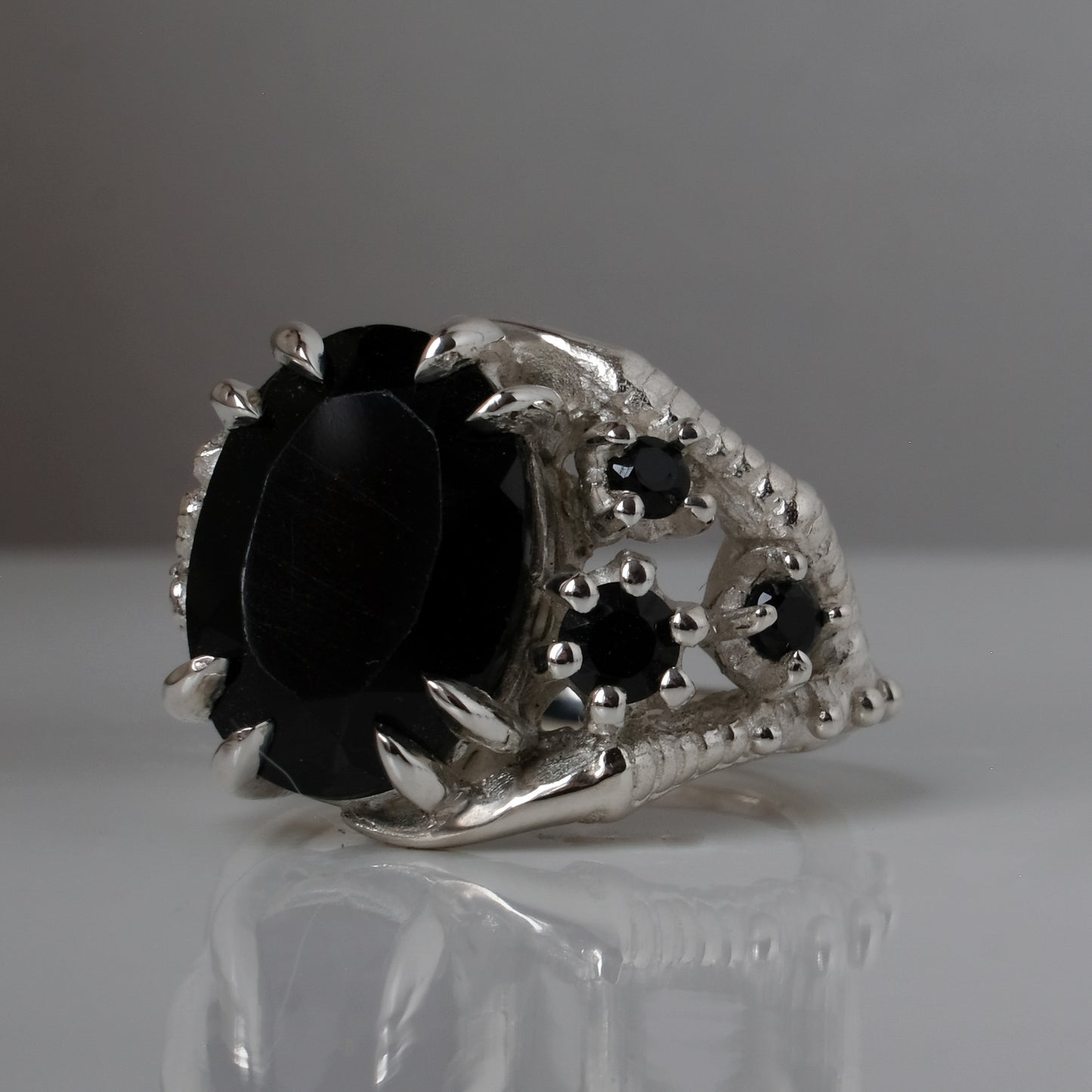 TALON black spinel ring