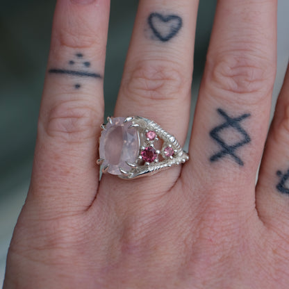 TALON rose quartz ring