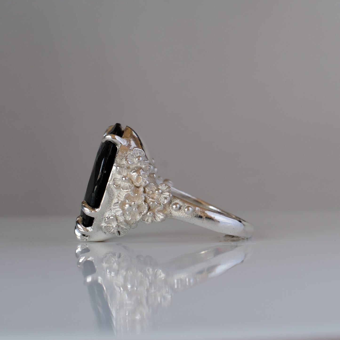 GERTRUDE garnet ring
