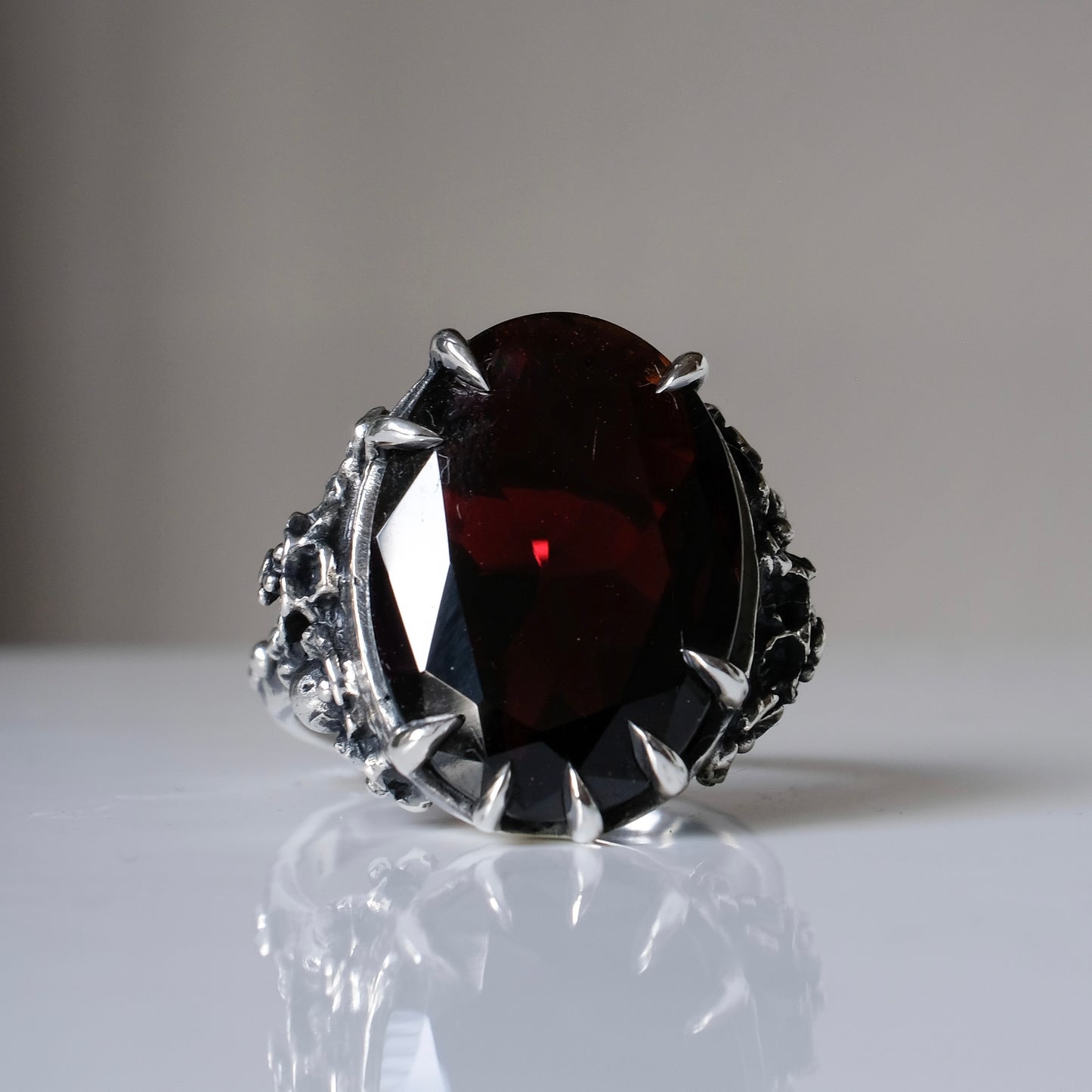GERTRUDE garnet ring