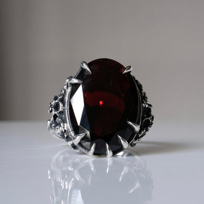 GERTRUDE garnet ring