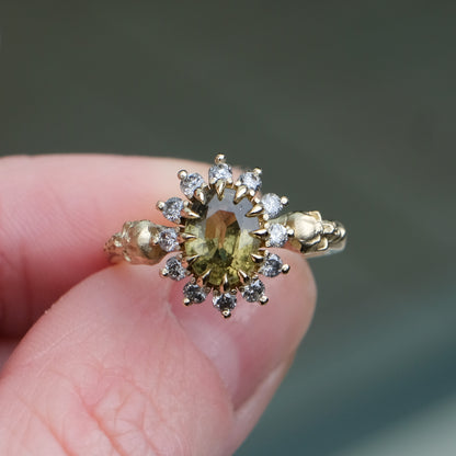 VICTORIA green sapphire ring