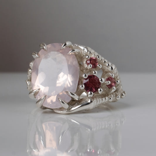 TALON rose quartz ring