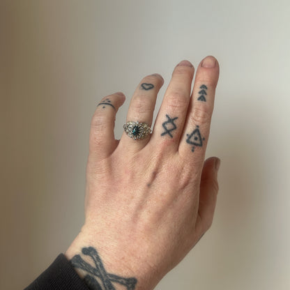 CHLORIS sapphire ring