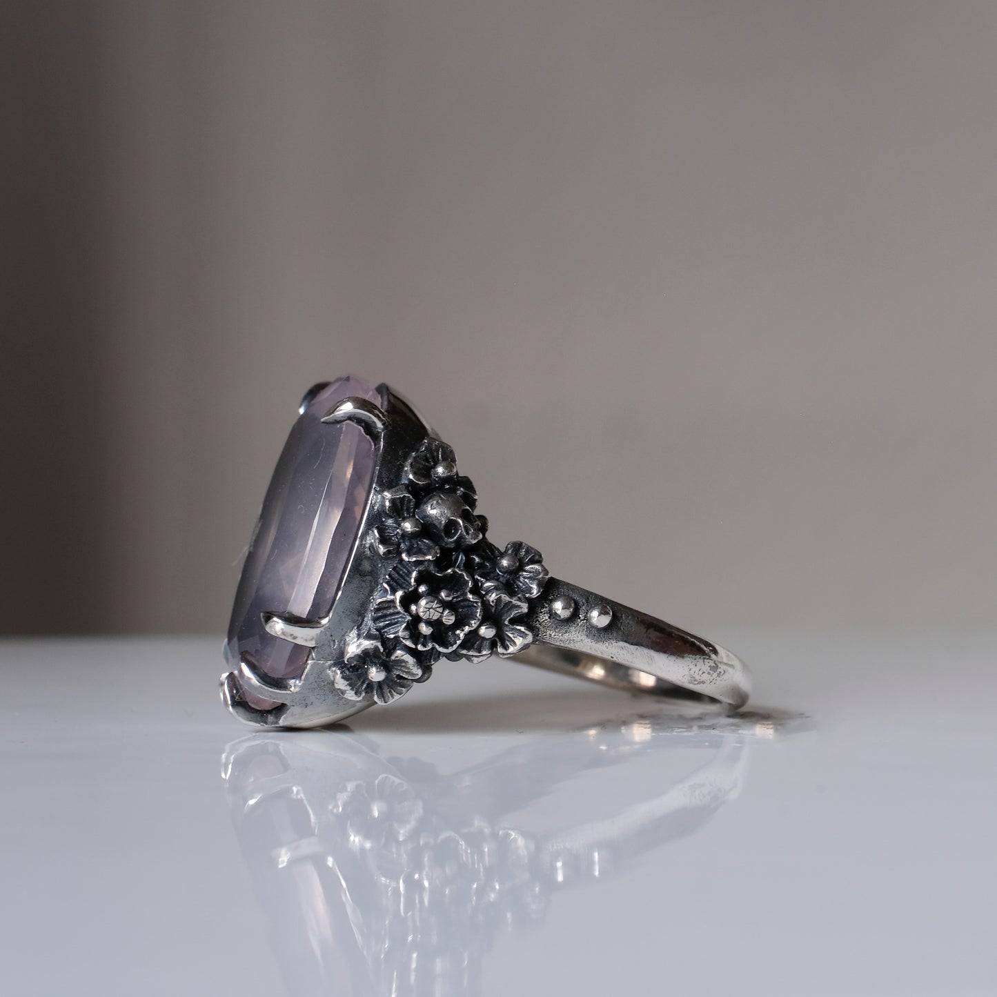 GERTRUDE rose quartz ring