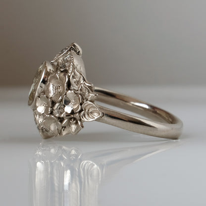 FLEUR diamond ring