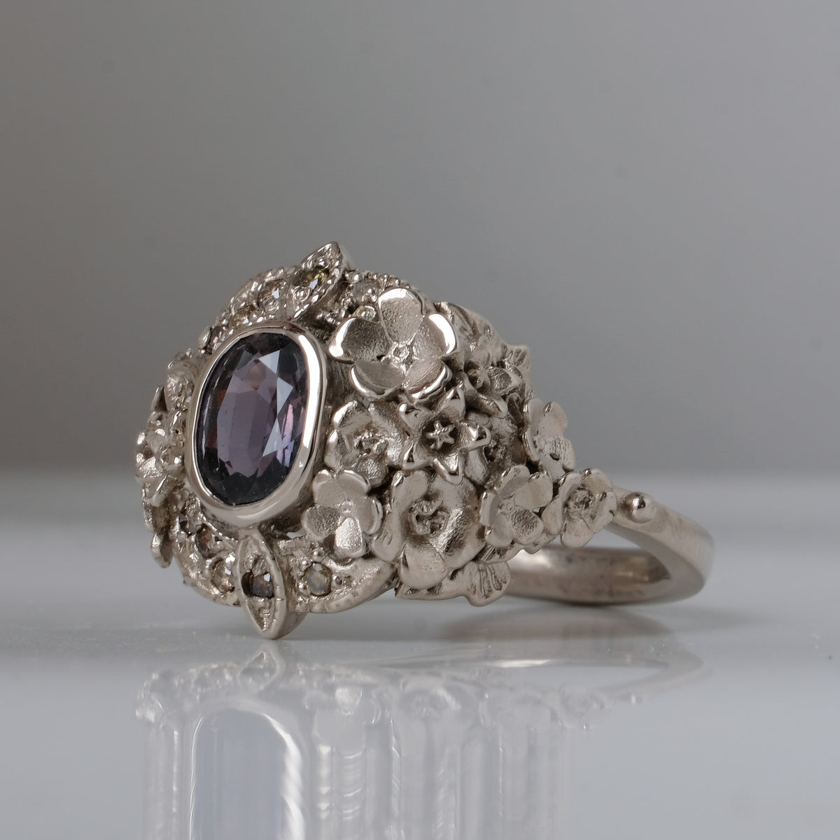 FLEUR ring, sapphire