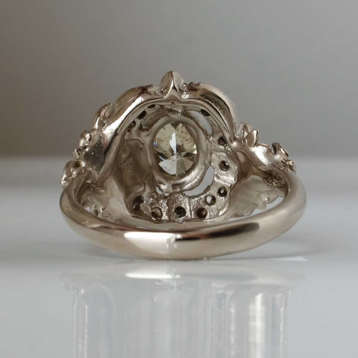 FLEUR diamond ring