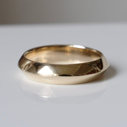 Knife edge gold mens wedding band. 9ct yellow gold, handmade in London by Charlie Shires