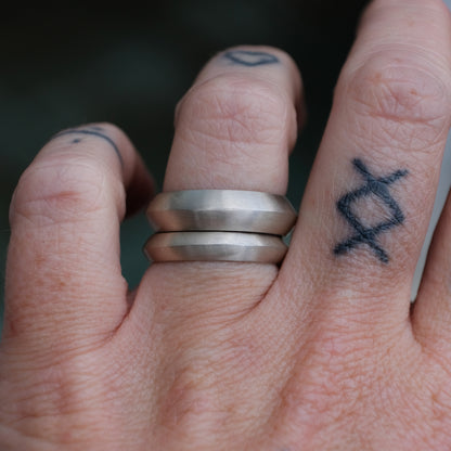 Sterling silver knife edge band with matt finish wedding ring mens by Charlie Shires