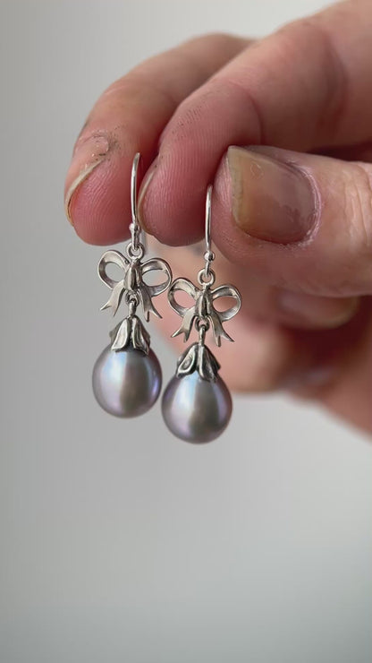BOW and pearl earrings